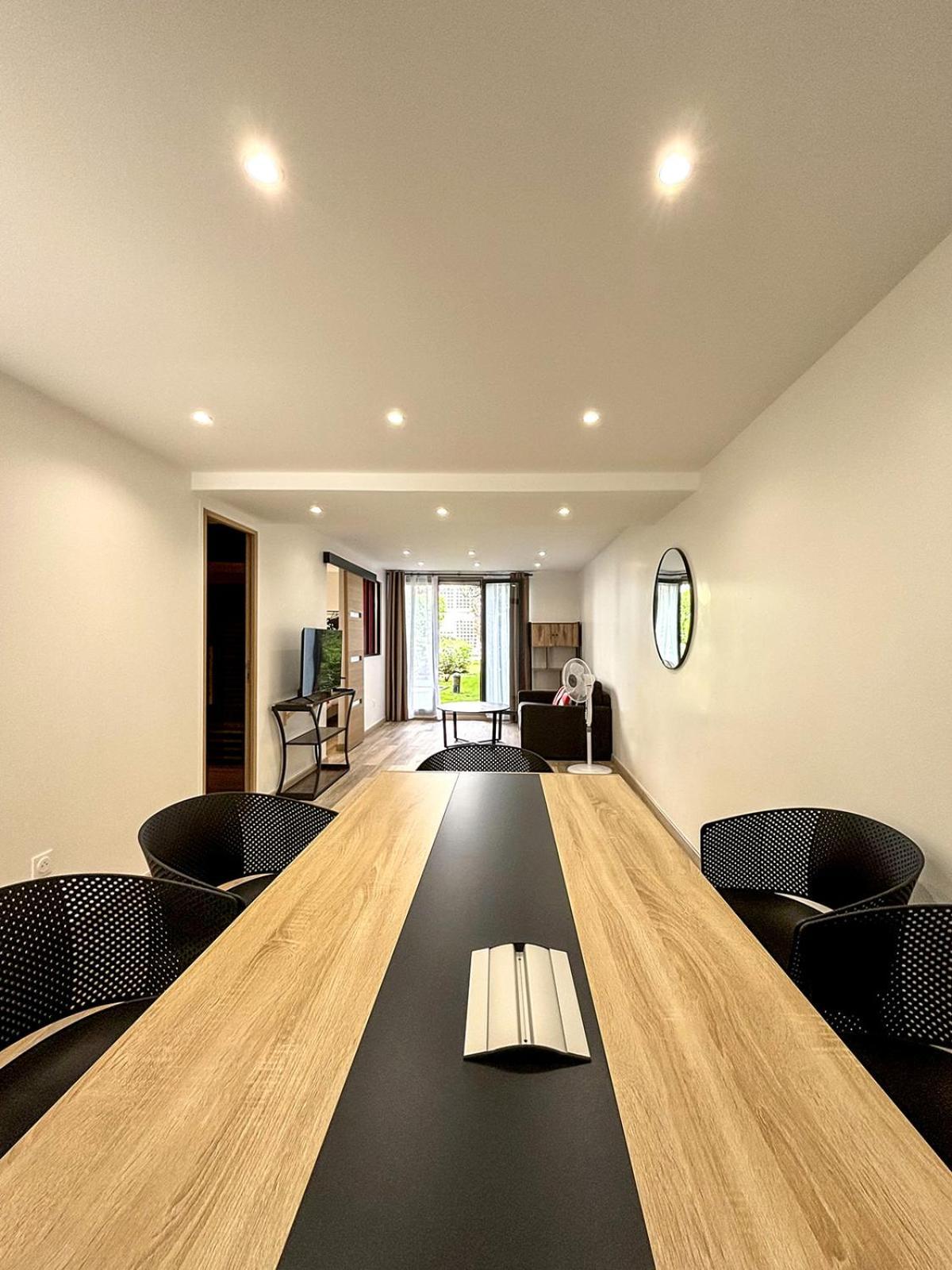 Nets Inn Apartments - Robida Paris Luaran gambar