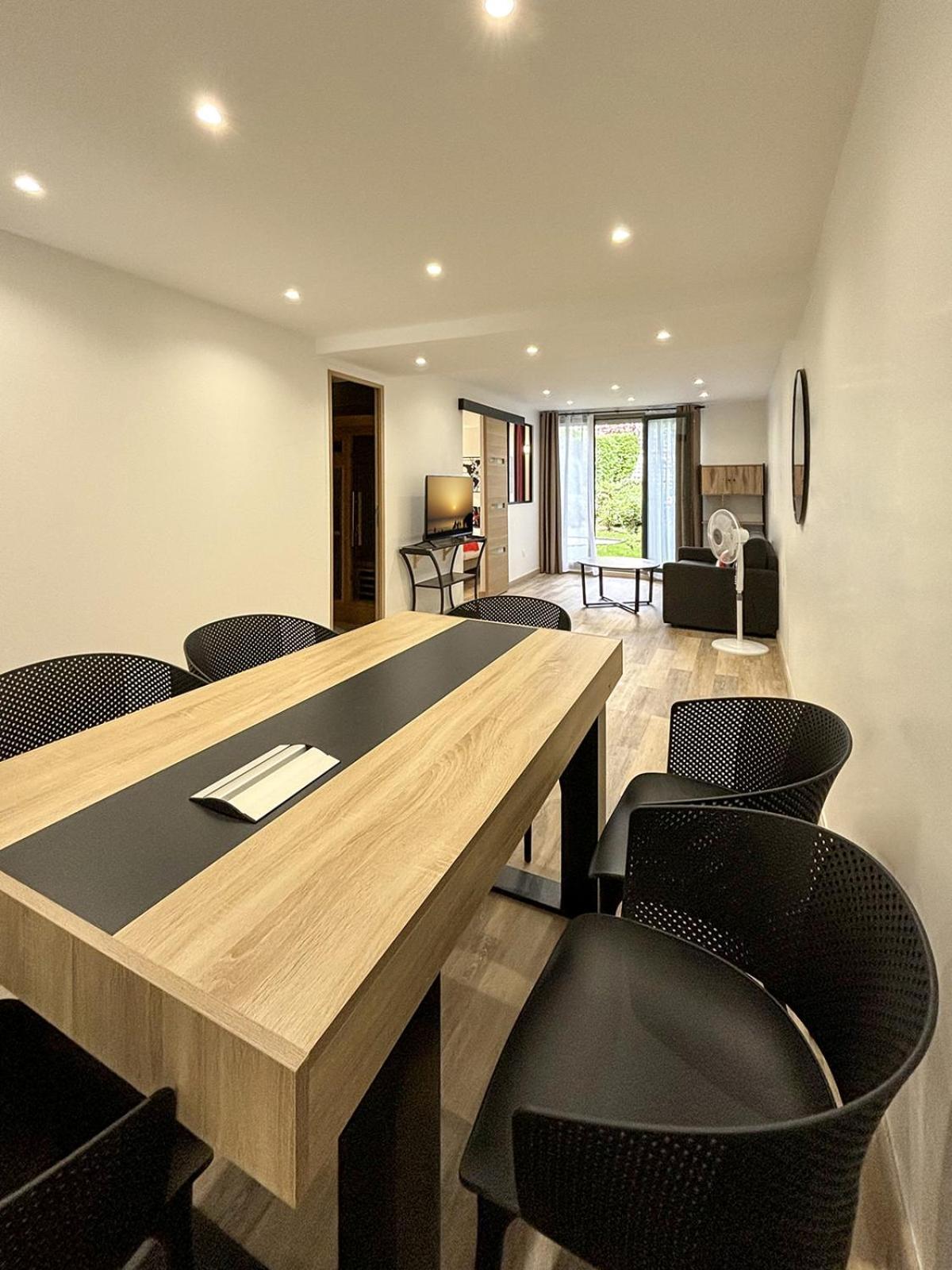 Nets Inn Apartments - Robida Paris Luaran gambar